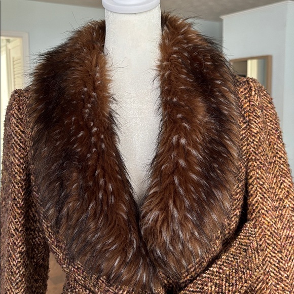 Ann Taylor LOFT Petites Brown Wool Belted Pea Coat with Faux Fur Trim - Picture 5 of 9